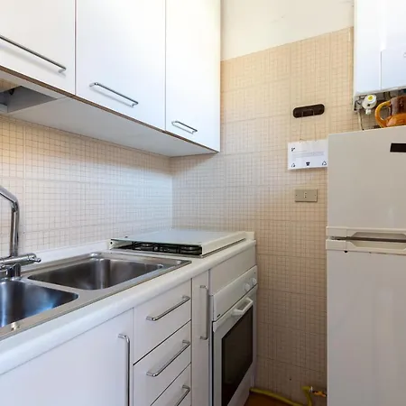 Mysa - Lovely Studio Between Lake And Castle Perledo